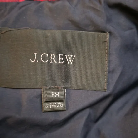 J.Crew Excursion Quilted Puffer Vest Red Navy Buffalo Plaid Size Medium Petite - Picture 10 of 12